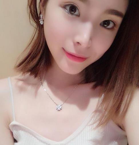 今年很流行的爆款玫瑰金项链:尽显女人优雅气质 今年很流行的爆款玫瑰金项链:尽显女人优雅气质