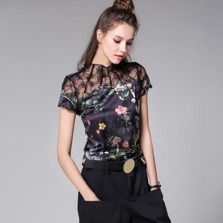 短裙搭配五分蝙蝠袖衬衫：6款打造夏日小清新