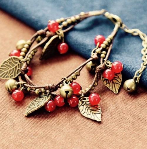 个性潮人花朵脚链：6款清新时尚脚链搭配推荐（图）