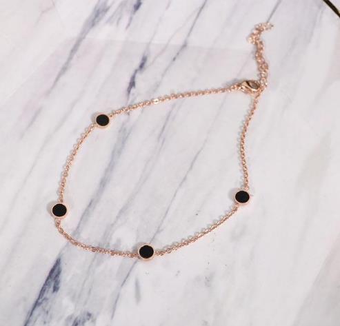 个性潮人花朵脚链：6款清新时尚脚链搭配推荐（图）