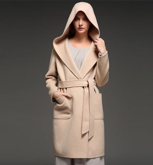 中长纯羊毛双面呢大衣的几种搭配：洒脱帅气范（图）