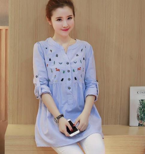 时尚条纹拼接连衣裙：简洁大方连衣裙搭配（图）