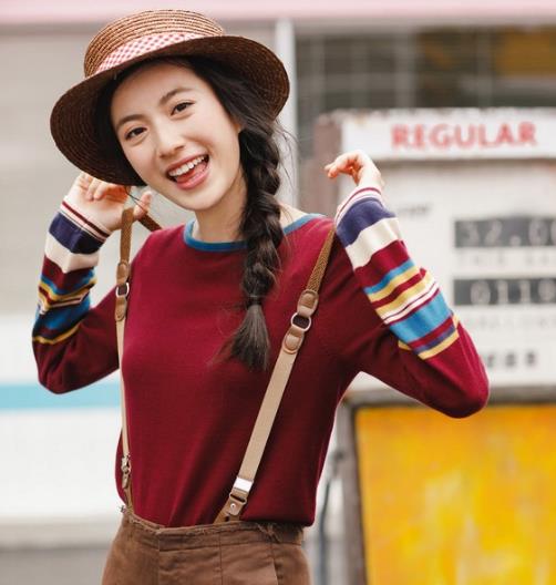 秋冬必备打底针织衫 ：木耳边纯色针织衫推荐（图）