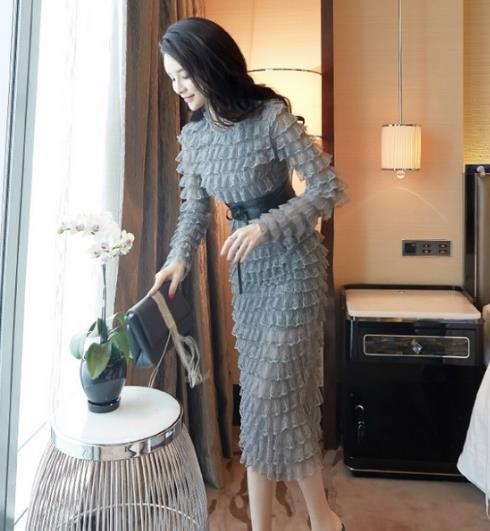 穿这样的裙子可以增高十厘米：蕾丝一步裙推荐（图）