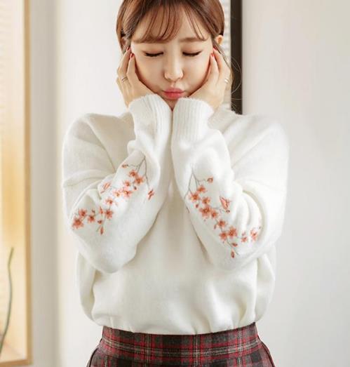 有毛衣这个冬天更暖和：韩版宽松加厚毛衣推荐（图）