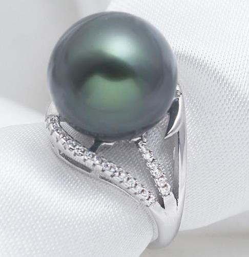 秀气与优雅的4款珍珠戒指：气质十足戒指推荐（图）