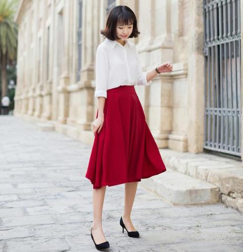 秋季新款减龄百褶连衣裙:经典时髦连衣裙分享(图) 秋季新款减龄百褶连衣裙:经典时髦连衣裙分享(图)