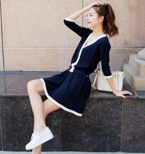 针织开衫短裙两件套搭配：青春减龄两件套推荐（图）