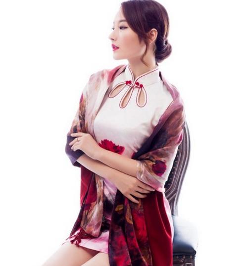 有羊绒围巾披肩这个冬天很温暖：百搭围巾分享（图）