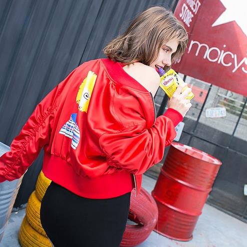 修身牛仔西装怎么搭配：5款西装打造经典复古风（图）