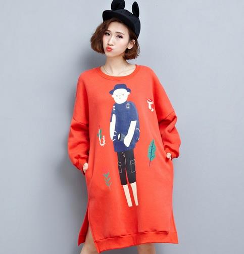 什么外套搭配抓绒粉色连帽卫衣：青春减龄（图）