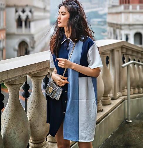 娜扎机场秀一不留神就火了“衬衫裙”：女神范十足