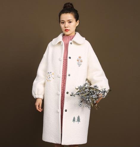 毛呢外套这样穿必定美到翻：系带毛呢外套推荐（图）