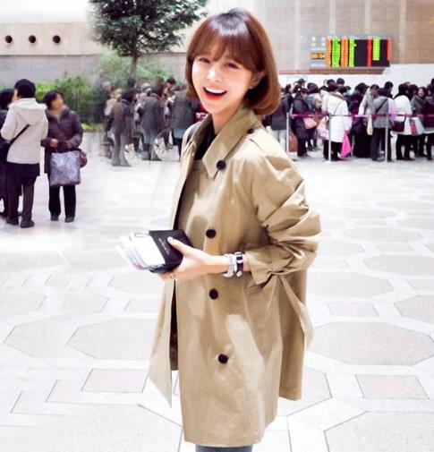 秋季多备中长款风衣：遮肚显瘦彰显英伦风情（图）