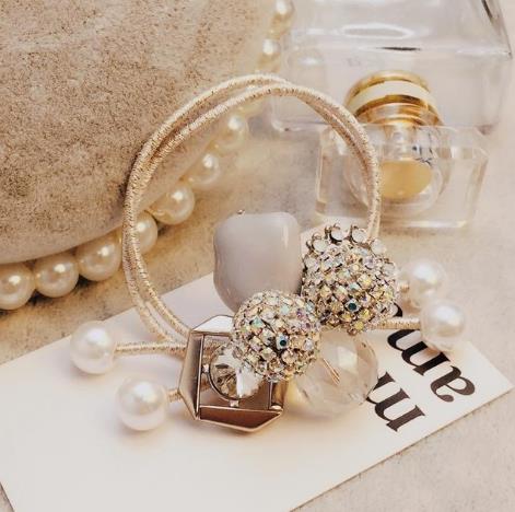 清新气质的6款韩国水钻兔耳朵头绳：时尚优雅（图）