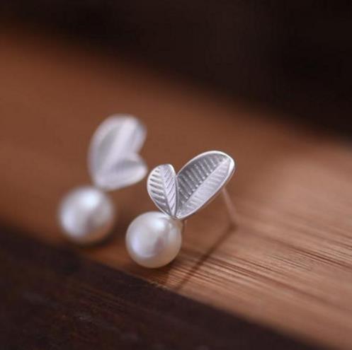 雨中花手工项链搭配：新款时尚百搭项链推荐（图）