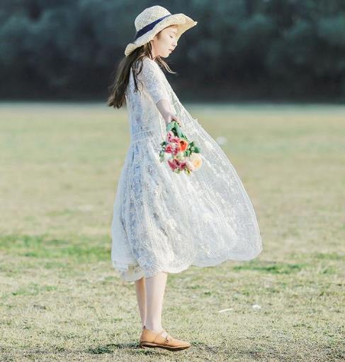 网纱连衣裙巧遮肚腩：修身显瘦连衣裙推荐（图）