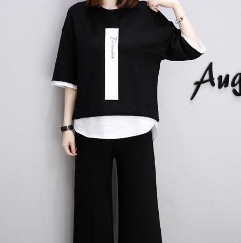 今年流行时尚收腰阔腿裤两件套：时髦又减龄（图）