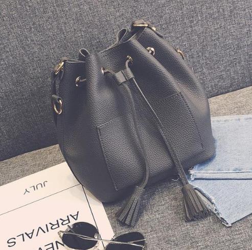 今年最流行复古手提包：日韩版圆环手提包分享（图）