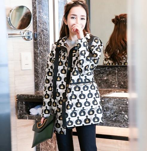 时髦洋气抽绳收腰风衣：端庄大气风衣推荐（图）