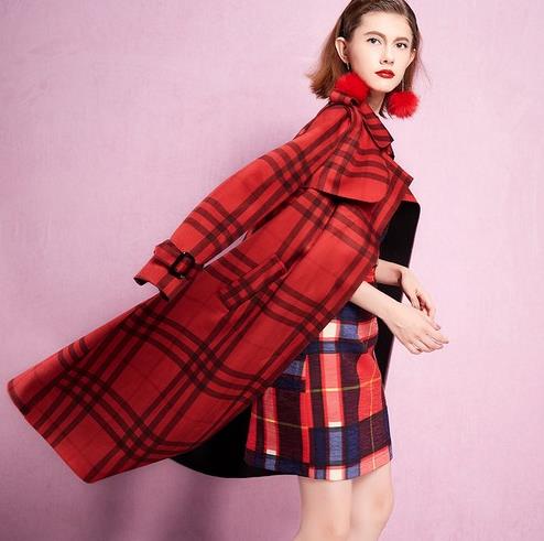 时髦洋气抽绳收腰风衣：端庄大气风衣推荐（图）