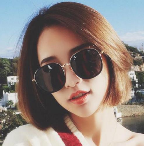没有墨镜还玩什么街拍:明星同款墨镜推荐(图) 没有墨镜还玩什么街拍:明星同款墨镜推荐(图)