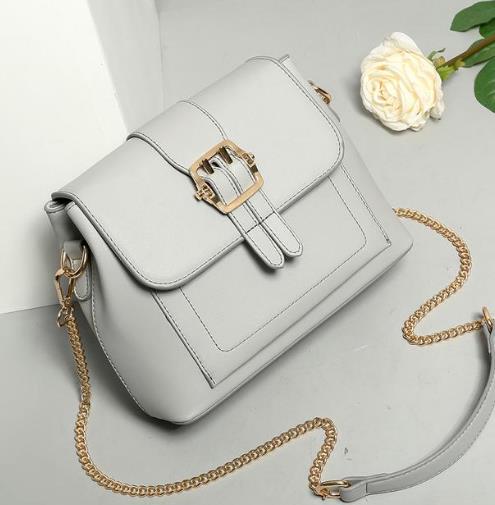 6款让女人提升品位的优质斜跨包：时尚又百搭（图）