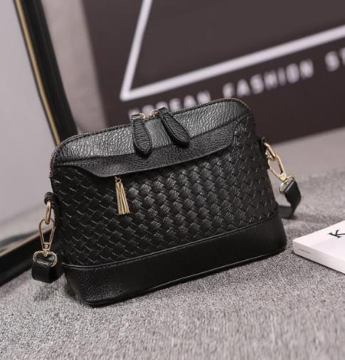 6款让女人提升品位的优质斜跨包：时尚又百搭（图）