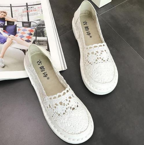 英伦学院风圆头低帮鞋:6款低帮鞋演绎经典森女范 英伦学院风圆头低帮鞋:6款低帮鞋演绎经典森女范