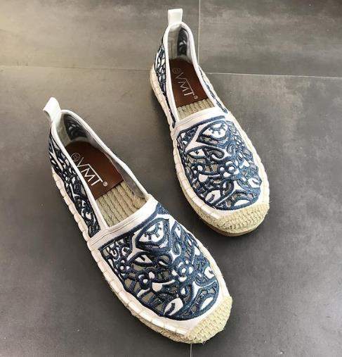 英伦学院风圆头低帮鞋：6款低帮鞋演绎经典森女范