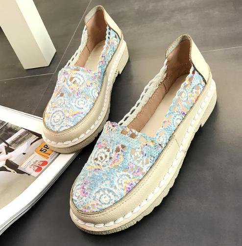 英伦学院风圆头低帮鞋：6款低帮鞋演绎经典森女范