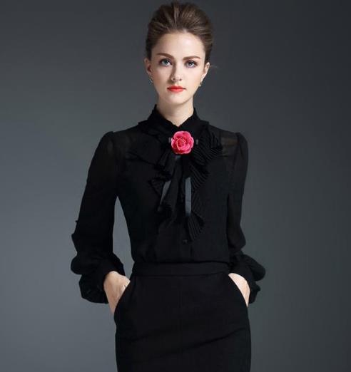 2017蕾丝花边衬衫搭配：6款衬衫穿出知性名媛范