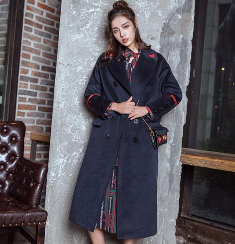 毛呢外套这样穿必定美到翻：刺绣毛呢外套推荐（图）