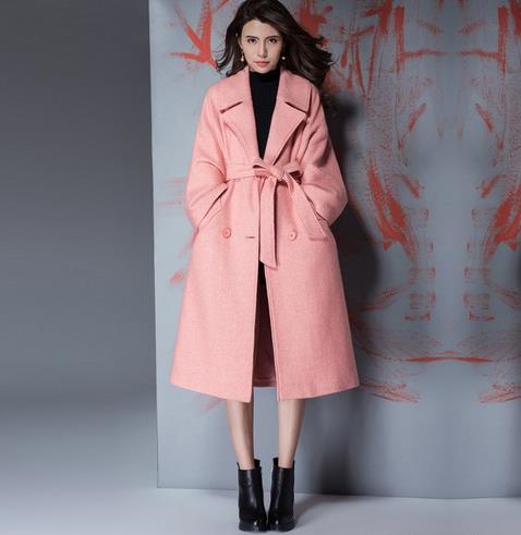 毛呢外套这样穿必定美到翻：刺绣毛呢外套推荐（图）