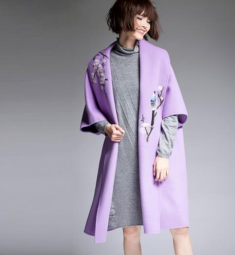 蝙蝠袖毛呢外套怎么搭配：6款外套彰显复古情怀