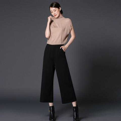 修身长袖针织连衣裙怎么搭配才能打造优雅职业范（图）