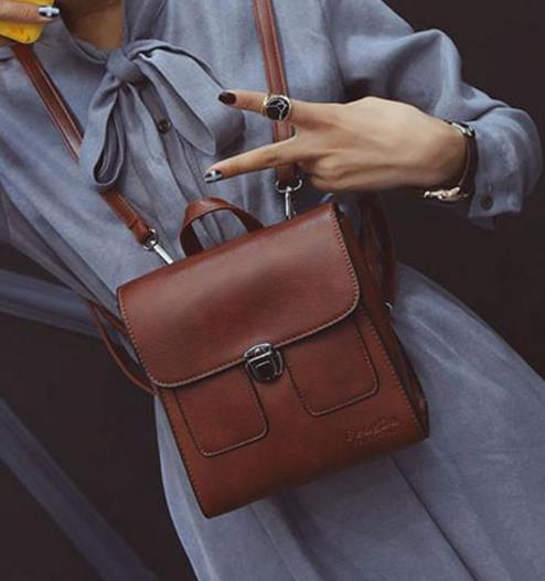 让你气场大增的几款链条小方包：时尚又大方（图）