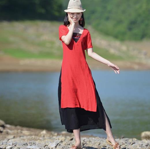 中长款雪纺连衣裙搭配：5款连衣裙搭出清新文艺风