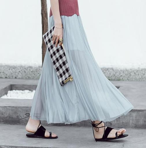 气场女王最爱穿半身裙：黑色蕾丝网纱裙分享（图）