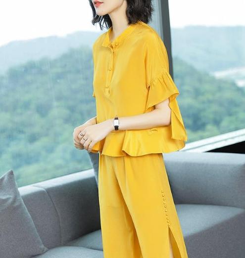 	
小个子穿这6款阔腿修身连衣裤：增高显瘦还百搭
