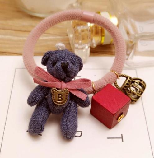 甜美皇冠水钻发箍：时尚又减龄水钻发箍推荐（图）