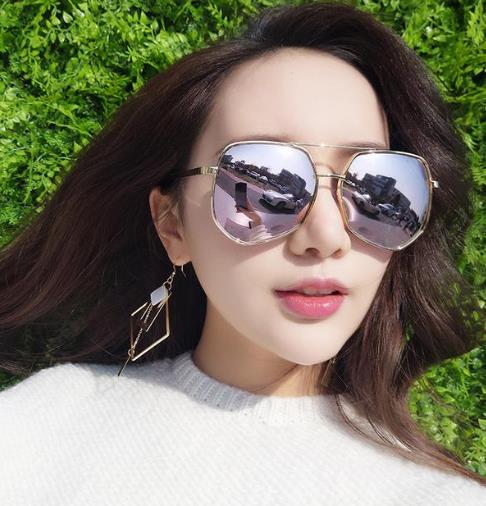 好看又实用的几款黑色简约锁骨链：简约百搭（图）