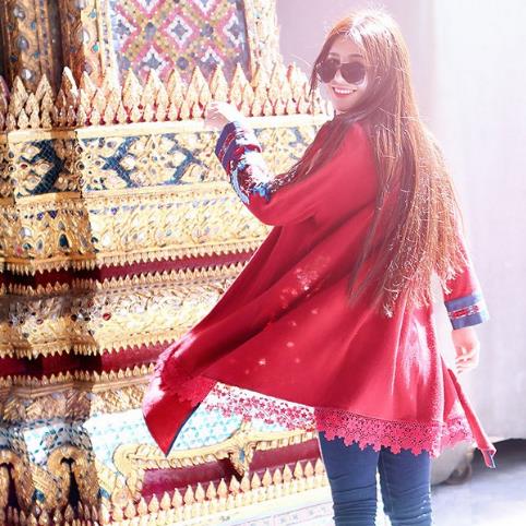 今年最流行高领蝙蝠袖针织衫搭配：减龄显瘦（图）