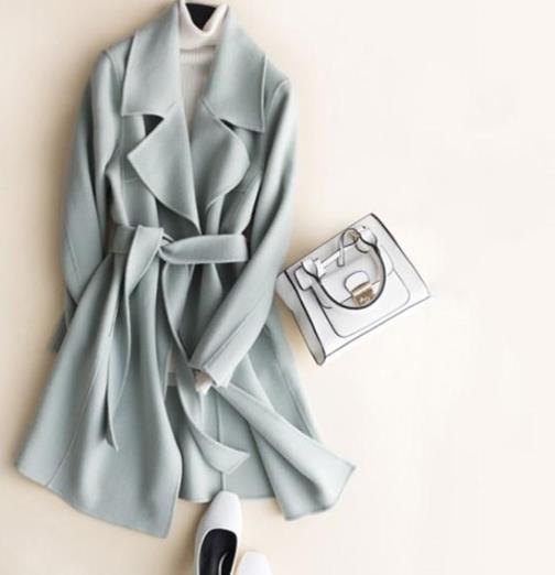 罗子君同款鹿皮绒大衣搭配针织长裙：气质十足（图）