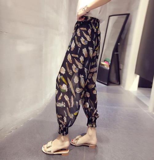 秋季必备时尚又百搭的裤子:高腰格子裤推荐(图) 秋季必备时尚又百搭的裤子:高腰格子裤推荐(图)