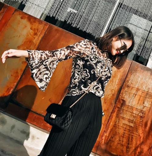 网纱拼接衬衫怎么搭配才能提升气质穿出女人味（图）