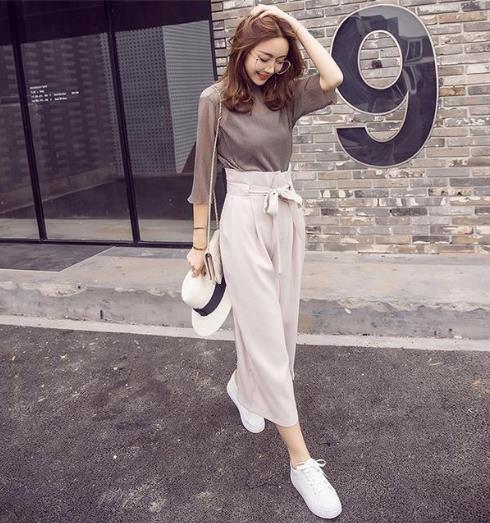 职场女性必备气质的阔腿裤套装:时尚又显档次(图) 职场女性必备气质的阔腿裤套装:时尚又显档次(图)