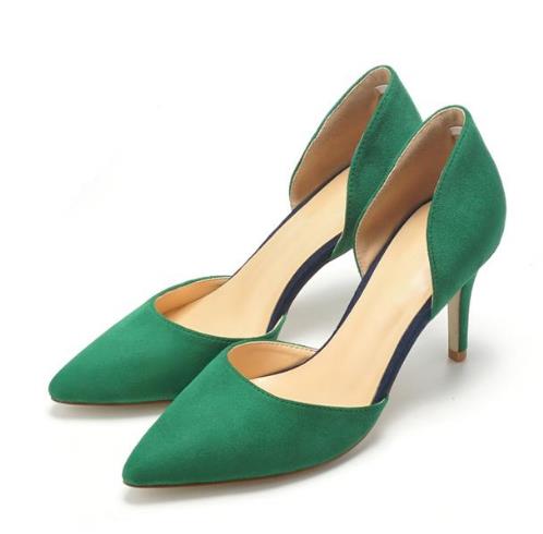 我的前半生唐晶一脚蹬小皮鞋推荐：气质十足（图）