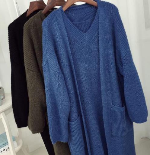 时髦的新款针织衫外套搭配：彰显优雅时尚范（图）