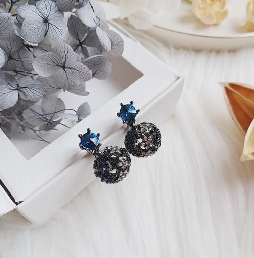 时尚闪钻双V吊坠耳环：6款耳环凸显干练气息（图）